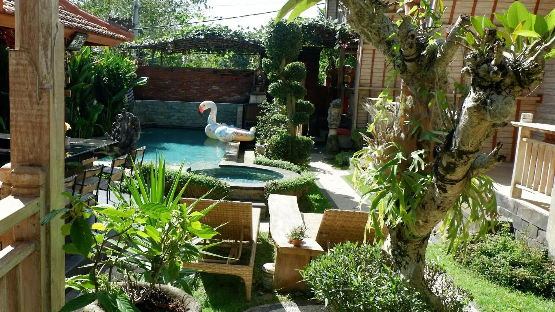 Apartment Wisnu Lumbung Uluwatu Aparthotel Indonesia